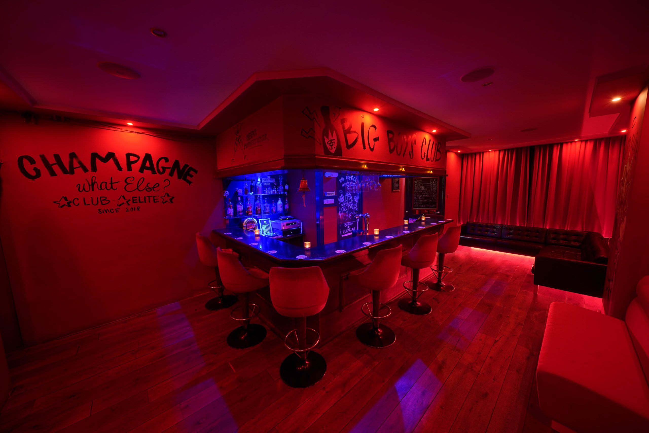 Club Elite